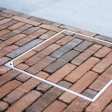 Alustone Klinkerdeksels 700x700x107 (630x630 binnenmaat)